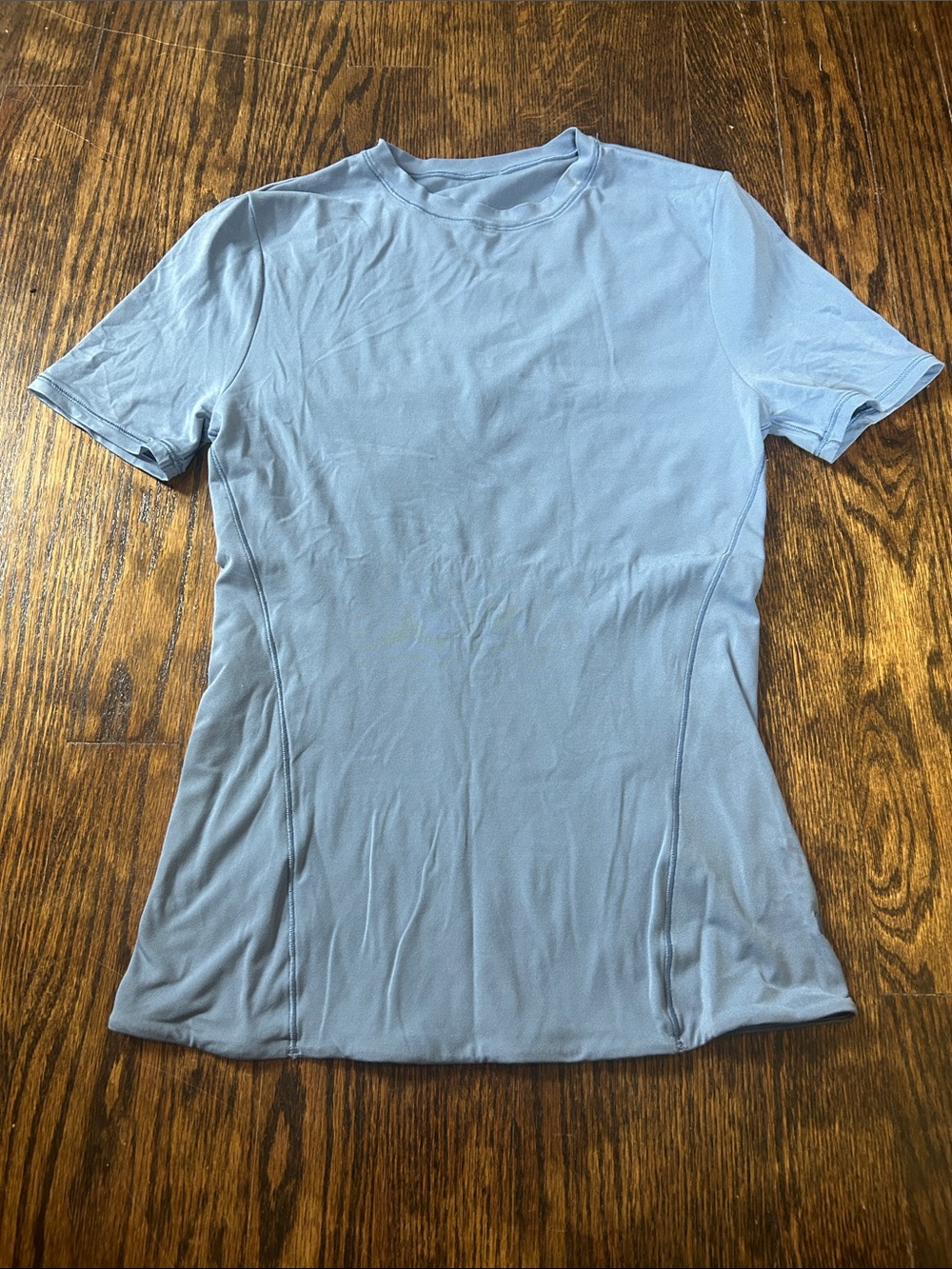 Lululemon tee